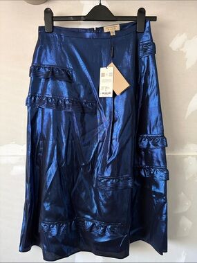 NWT Burberry Merse Metallic Skirt size 6